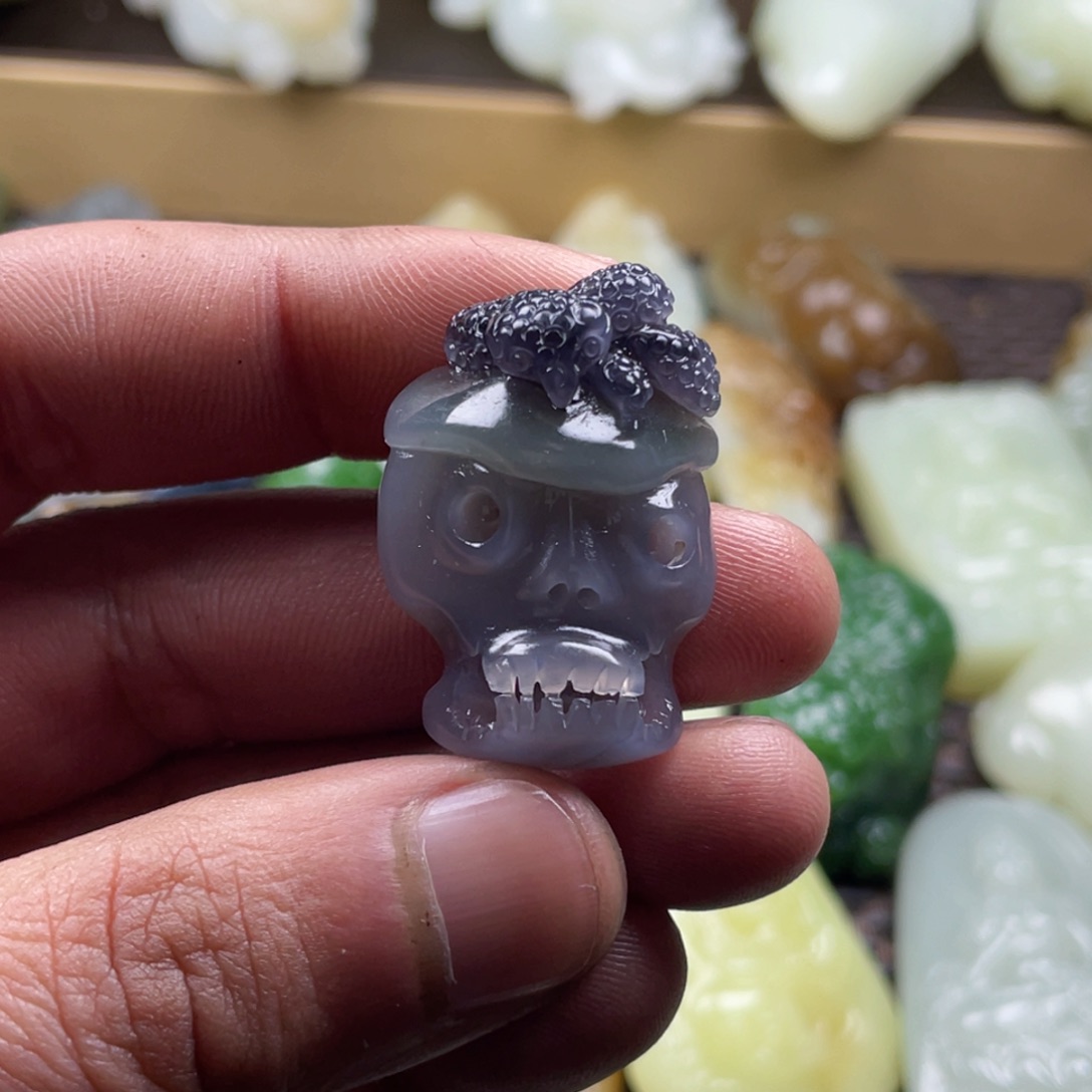 和田玉挂件未镶嵌