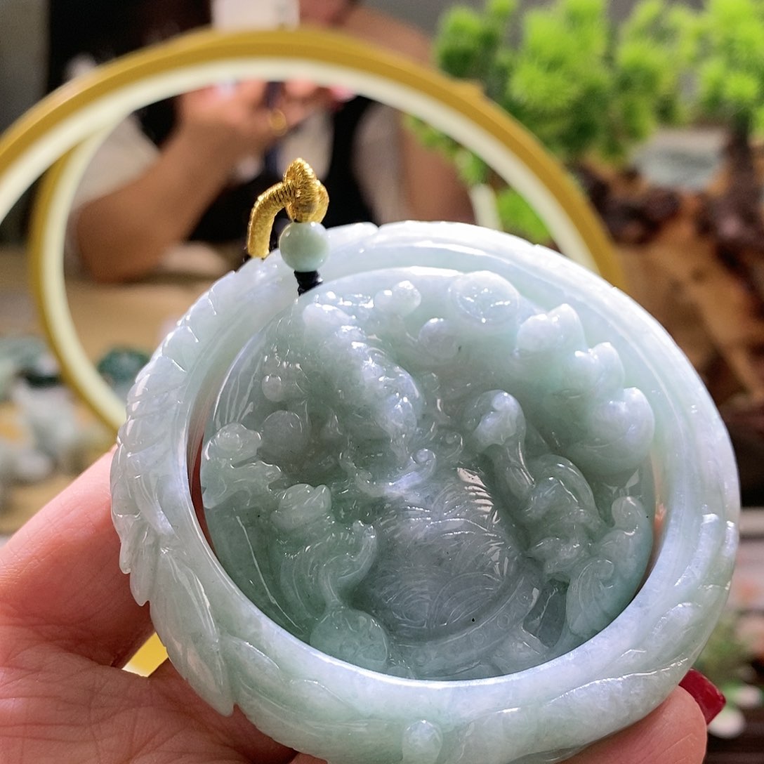 【闪购商品】翡翠颈饰未镶嵌57圈
