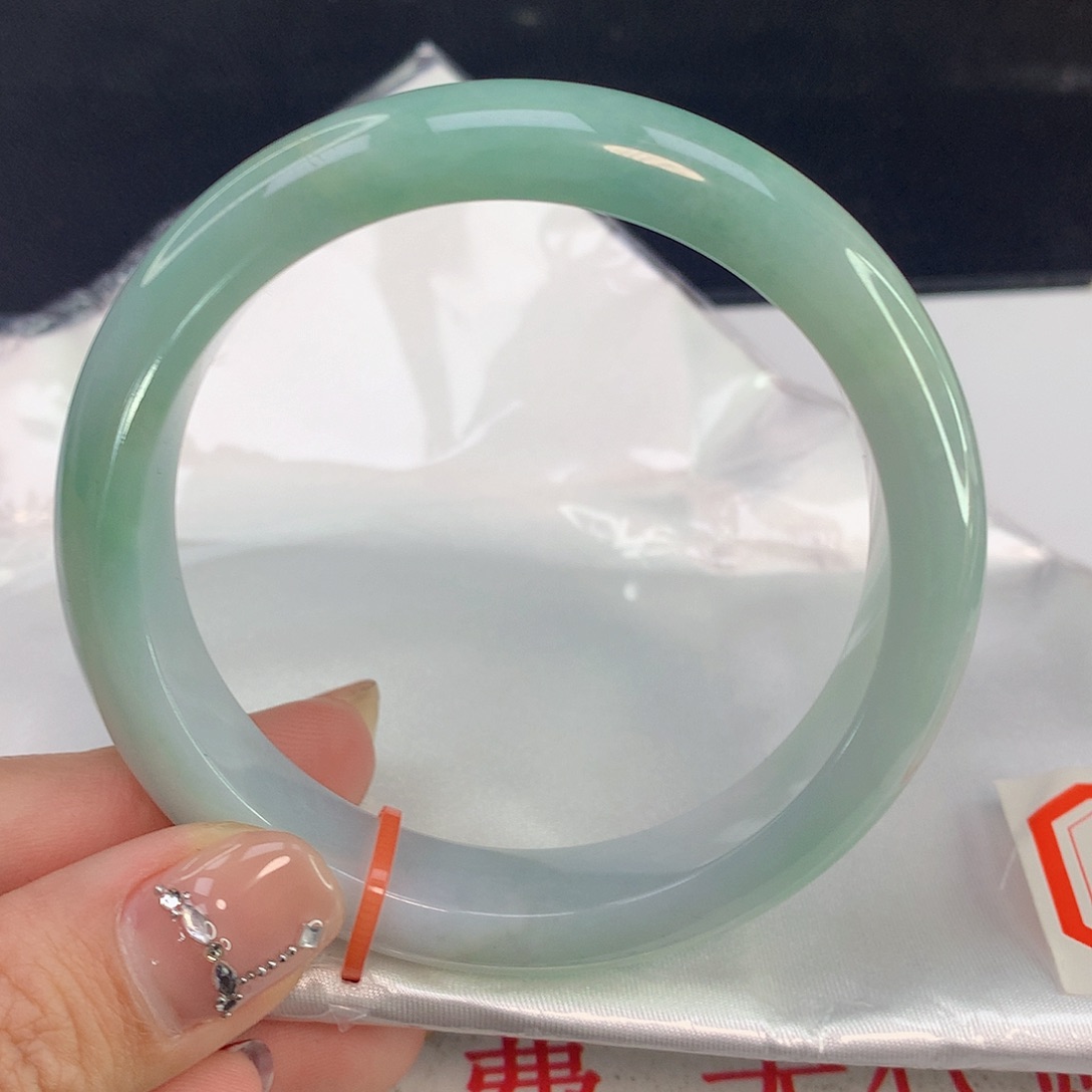 翡翠手镯未镶嵌天然A货翡翠153