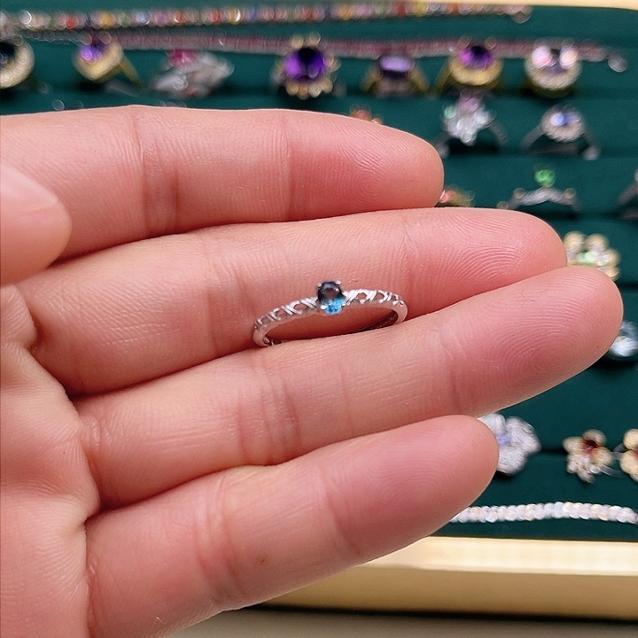 托帕石戒指银S925镶嵌