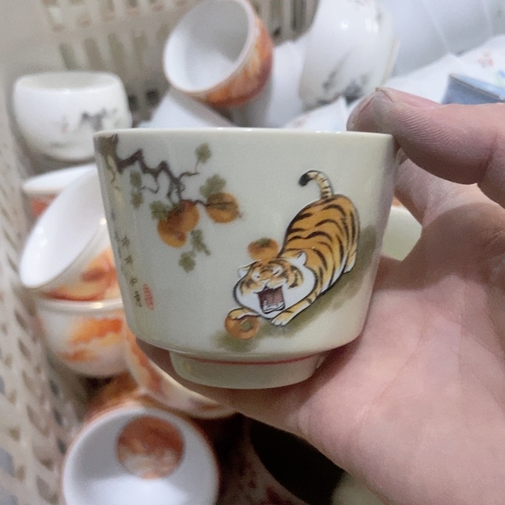 茶具微瑕，介意勿拍