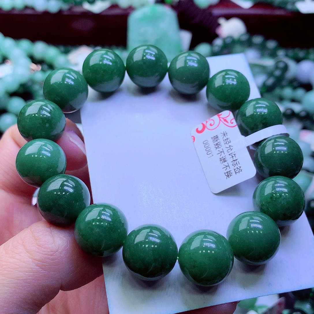 翡翠未镶嵌毛衣链