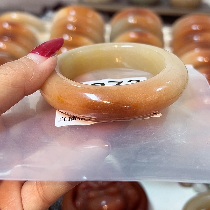 石英质玉手镯合金