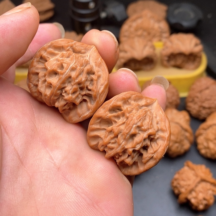 G***t桃核把件比翼双飞1234