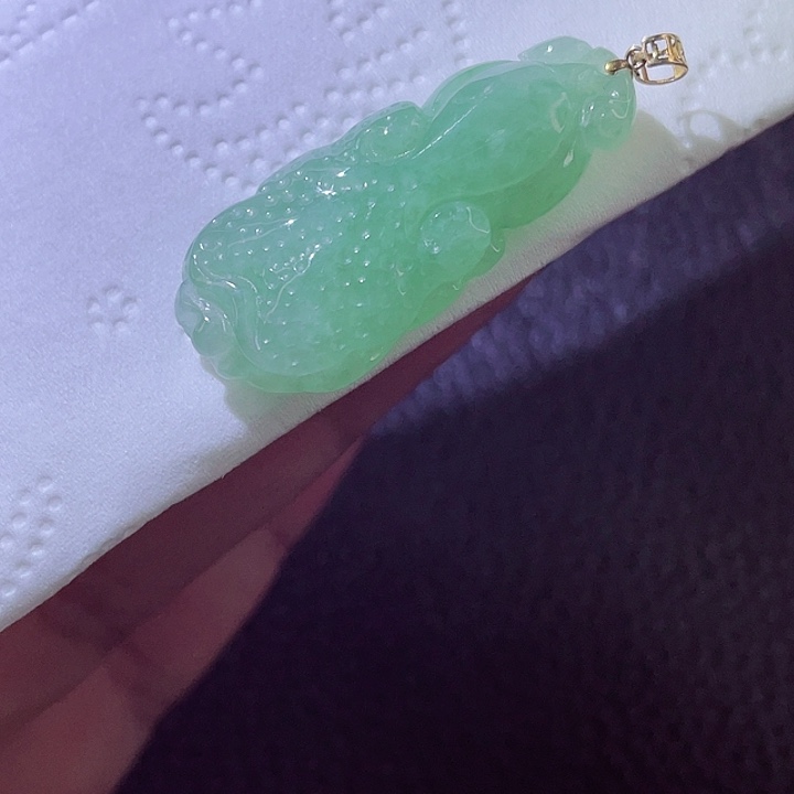 颈饰18K金镶嵌翡翠翡翠