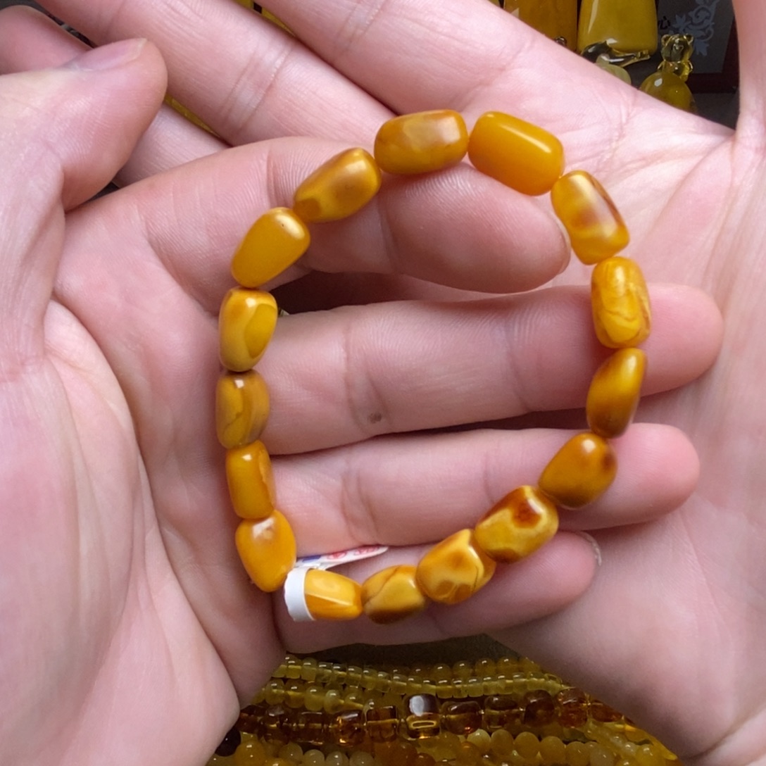 琥珀未镶嵌裸石蜜蜡