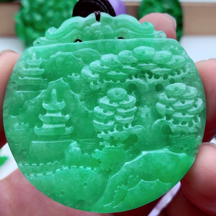 翡翠未镶嵌吊坠(不含链)