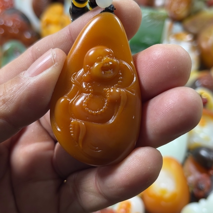 和田玉吊坠(不含链)未镶嵌小*宝