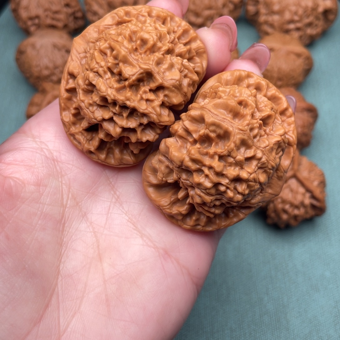 把件文玩核桃全品麒麟纹大官帽51尺51.2克