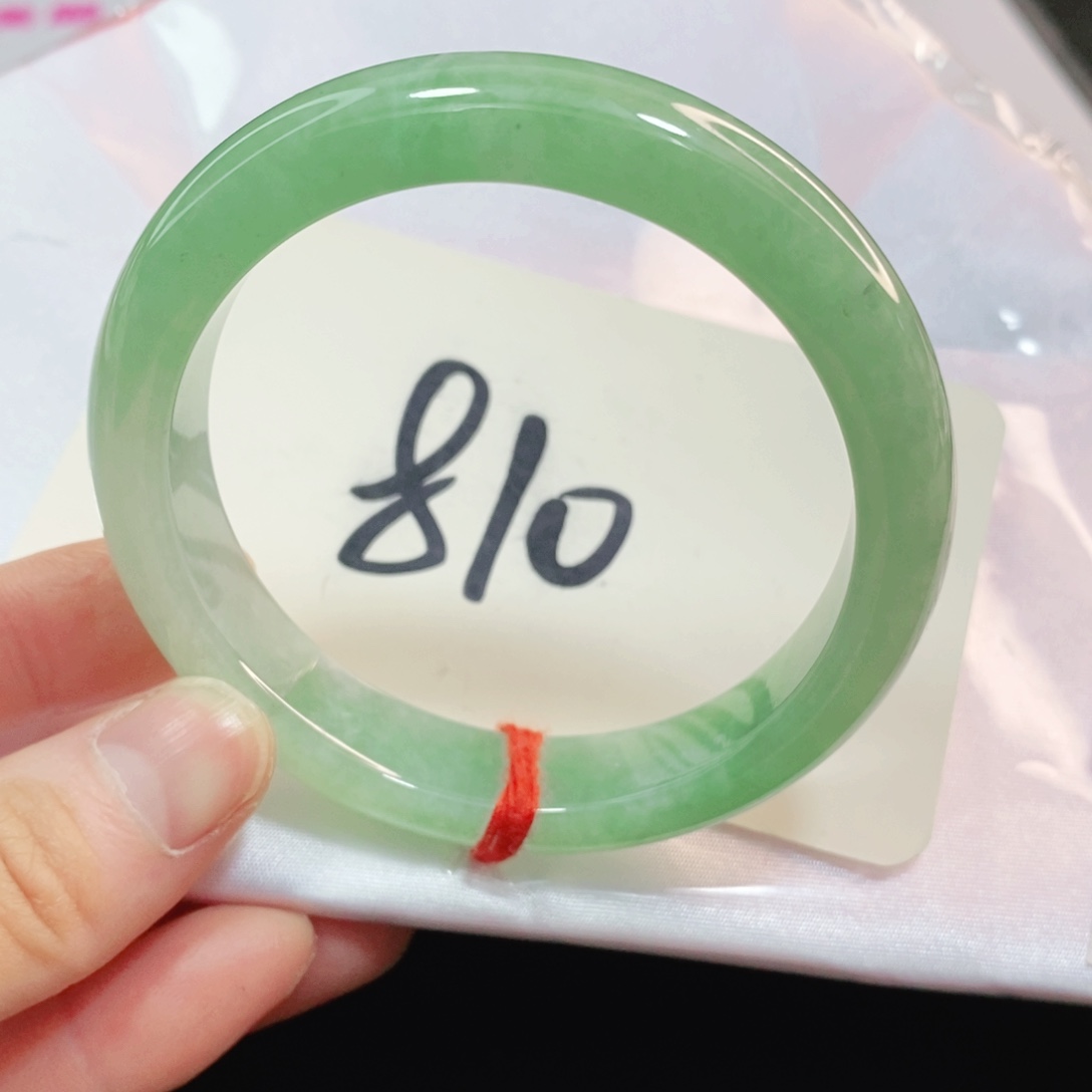 翡翠手镯未镶嵌525352535253