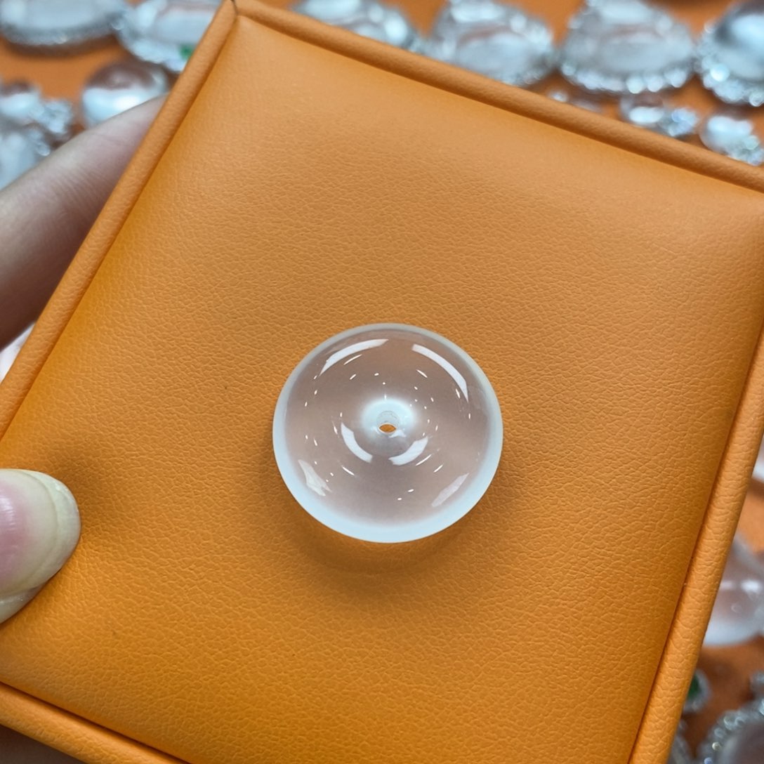 石英质玉吊坠(不含链)未镶嵌