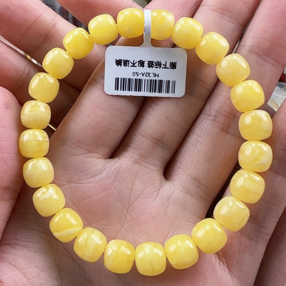 琥珀裸石未镶嵌蜜蜡