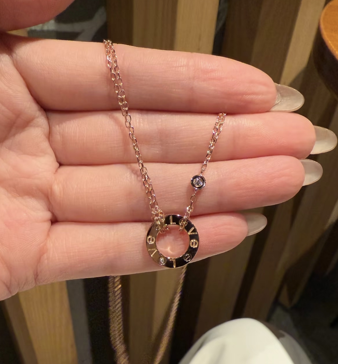 18k金重金版镶嵌天然钻石卡家love小饼双层套链WGH