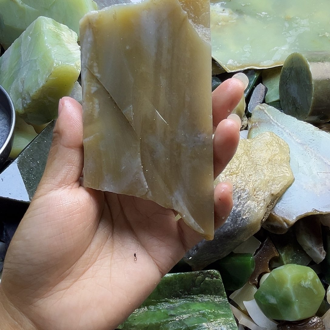 未镶嵌和田玉珠宝半成品@****9