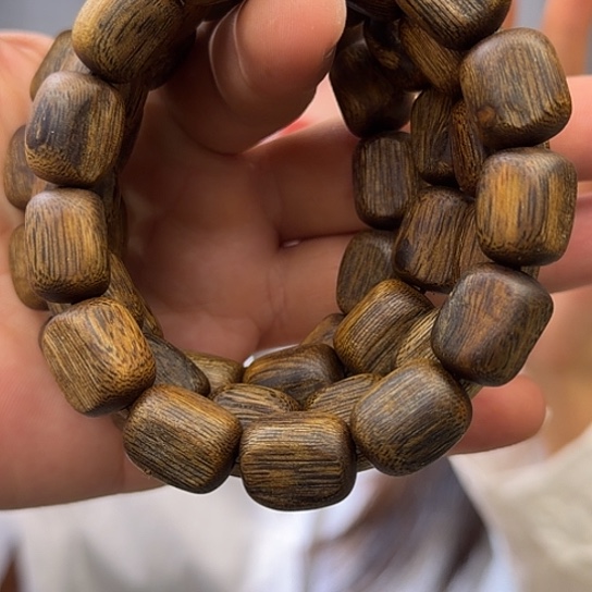 手串沉香棋王1.2-15多样性发货1条