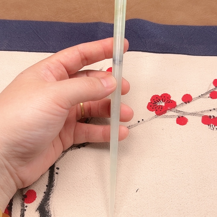 蛇纹石玉鱼缸石未镶嵌