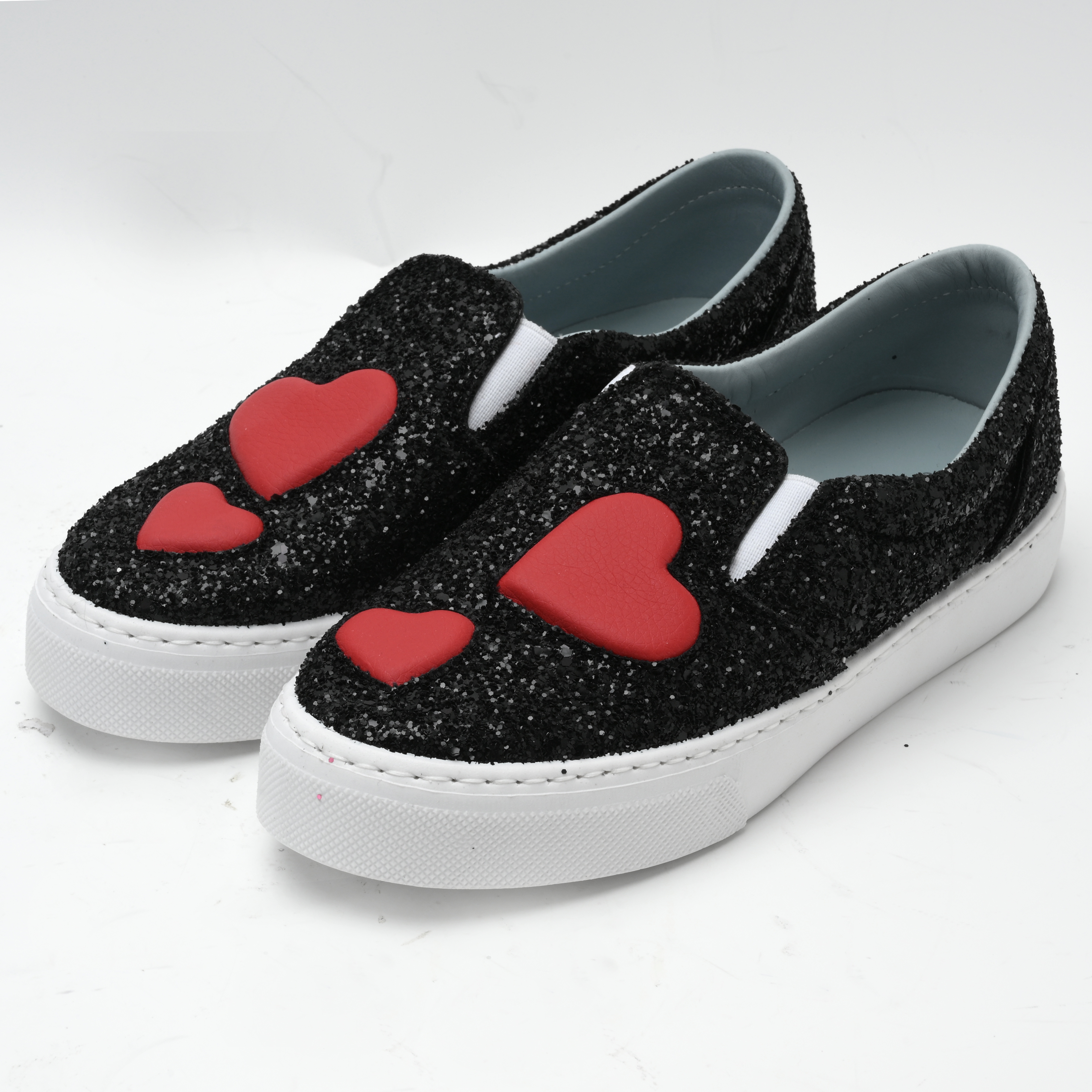 CHIARA FERRAGNI 黑色亮片爱心女士一脚蹬休闲鞋 CF1533