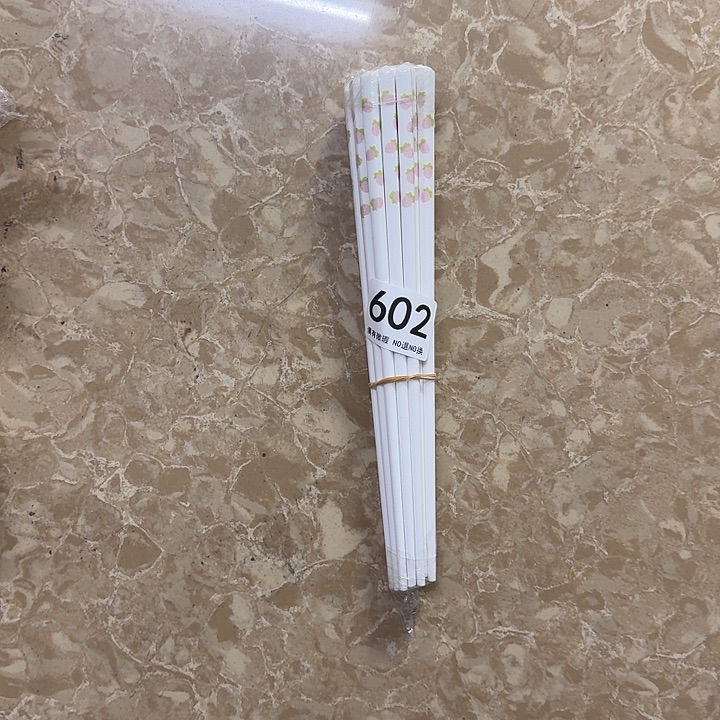 一***包塑料陶瓷碗602筷子