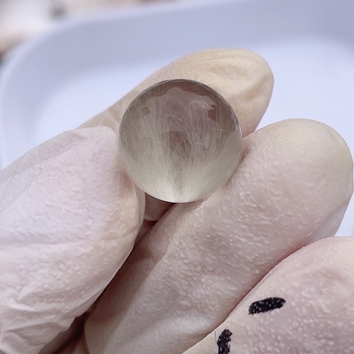 水晶蓝兔单珠14+未镶嵌?****哥