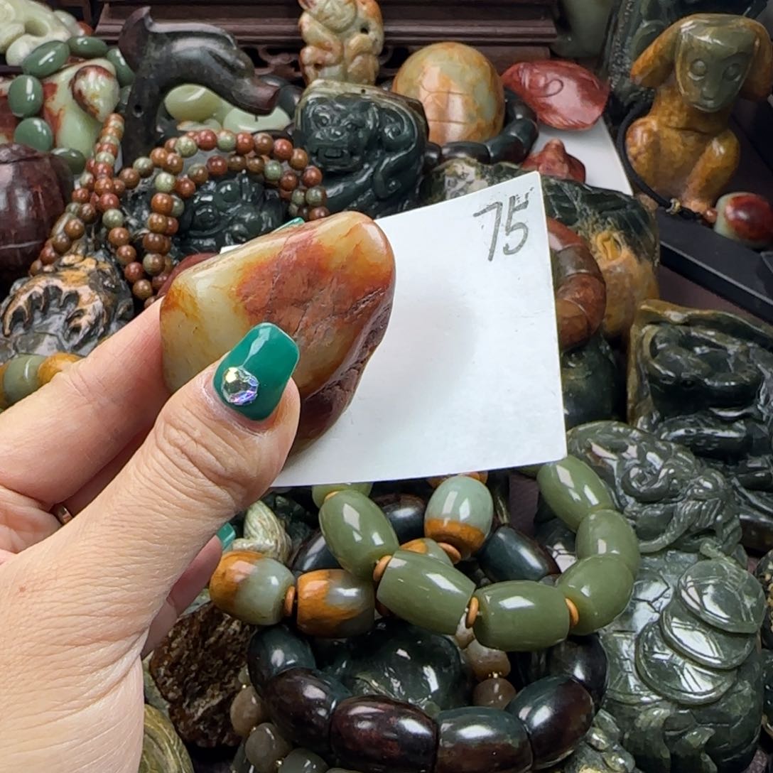 岫岩河磨玉（透闪石质玉）手把未镶嵌