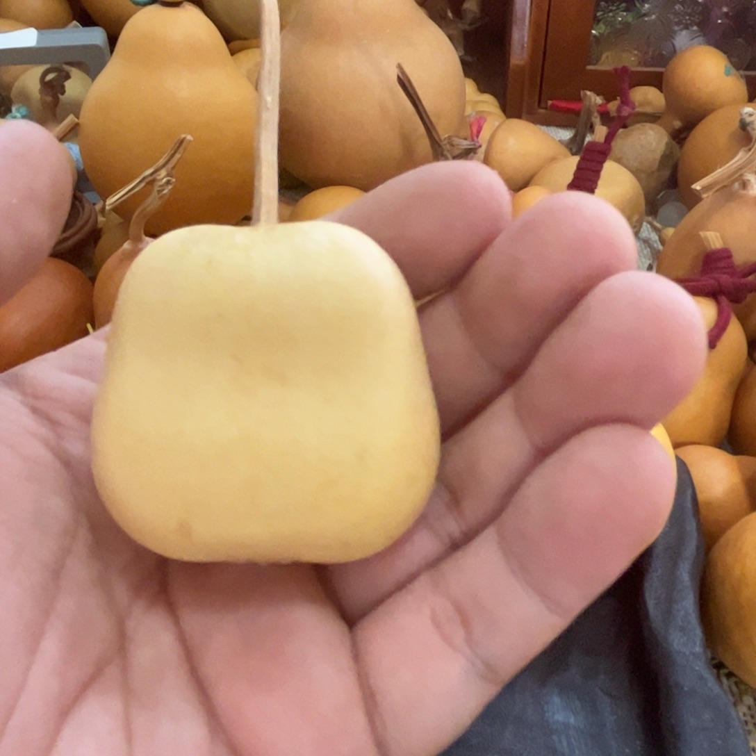 。***咸在线咨询服务业等车服务