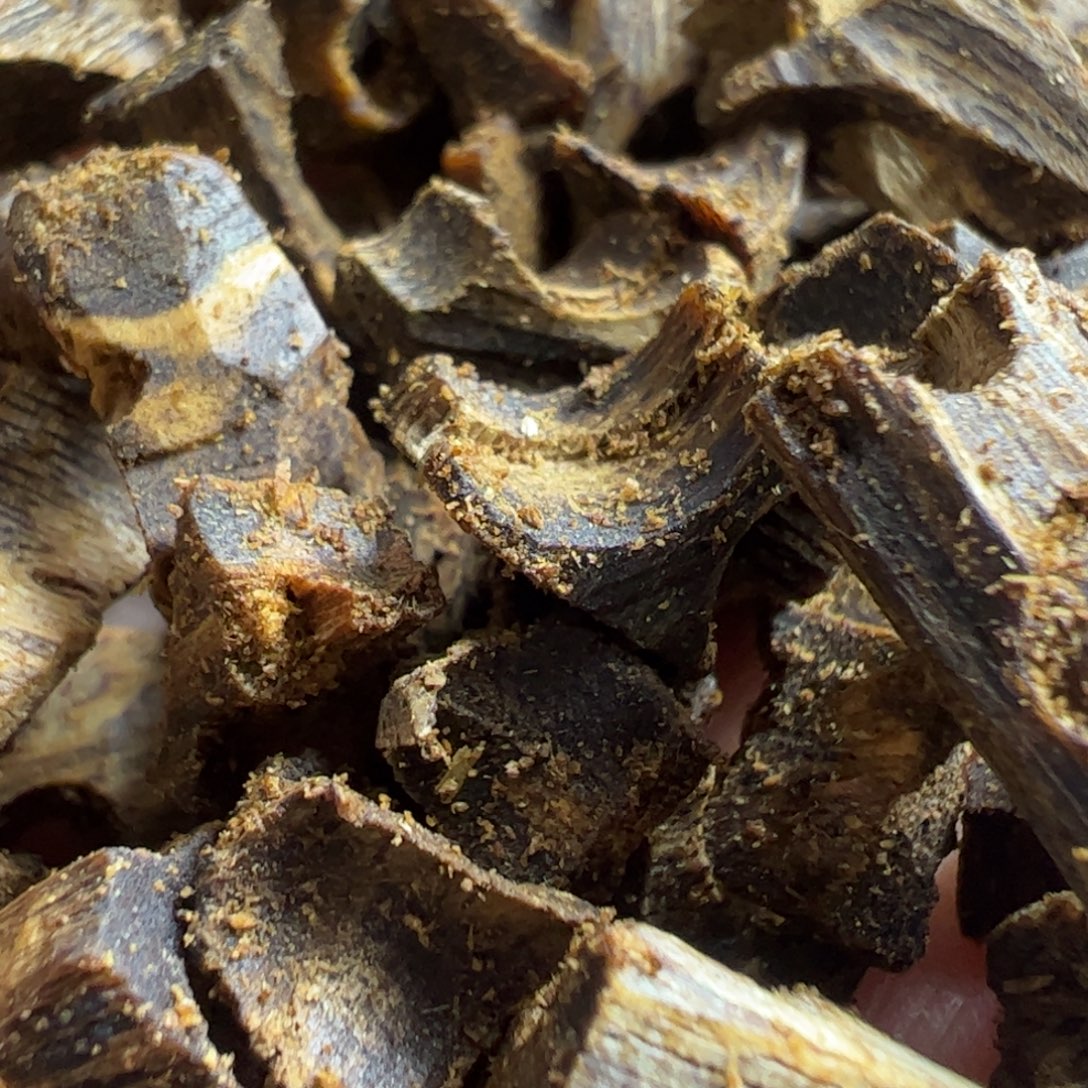 沉香沉香碎屑高油金沙叶米粒50克