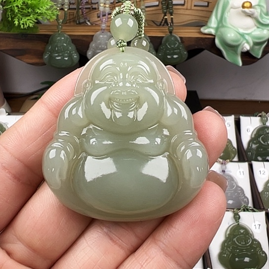 和田玉吊坠(赠链)未镶嵌