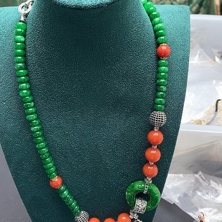 翡翠未镶嵌戒指88