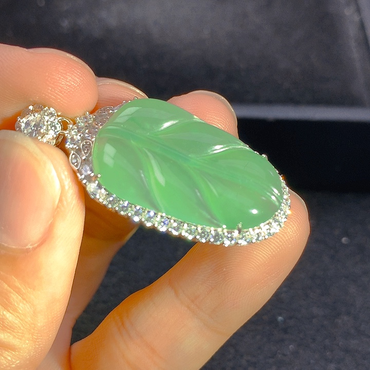 【闪购商品】翡翠银S925镶嵌颈饰翡翠