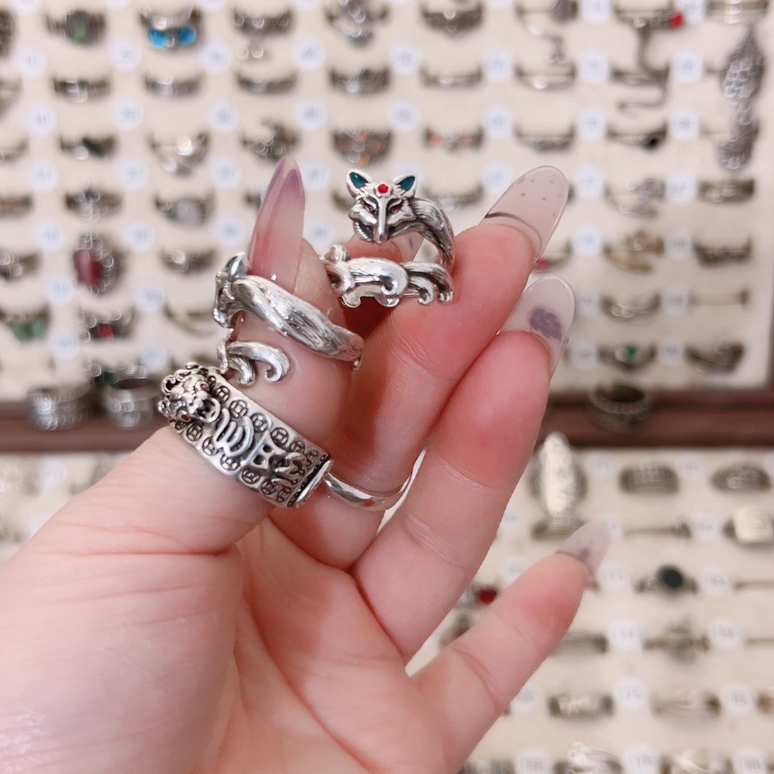 铜合金上开口九尾狐