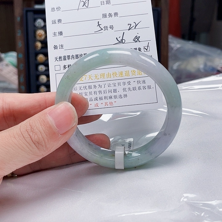 翡翠手镯未镶嵌翡翠手镯22