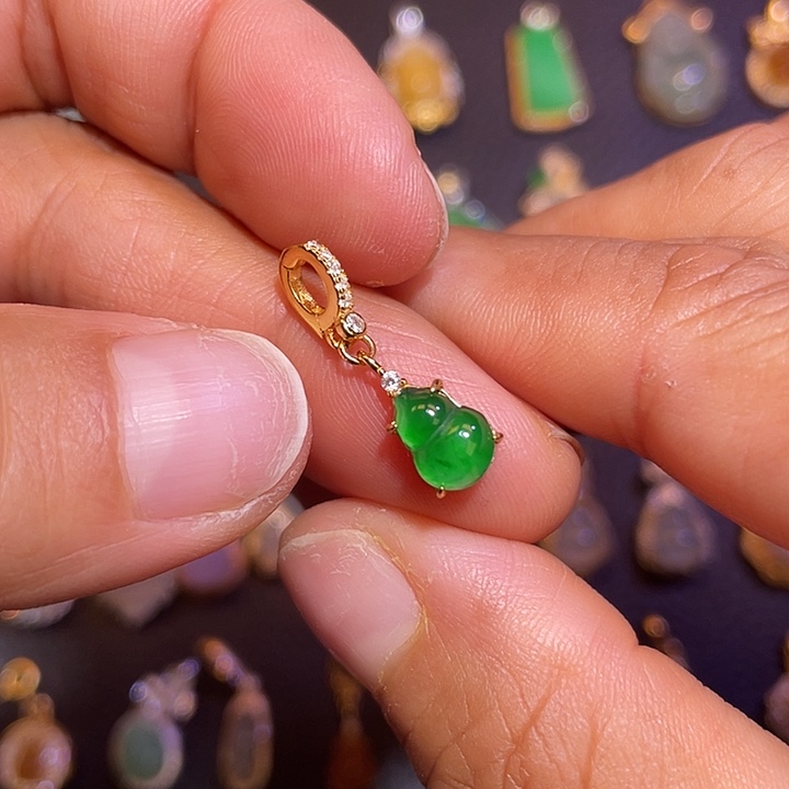 翡翠银S925镶嵌颈饰