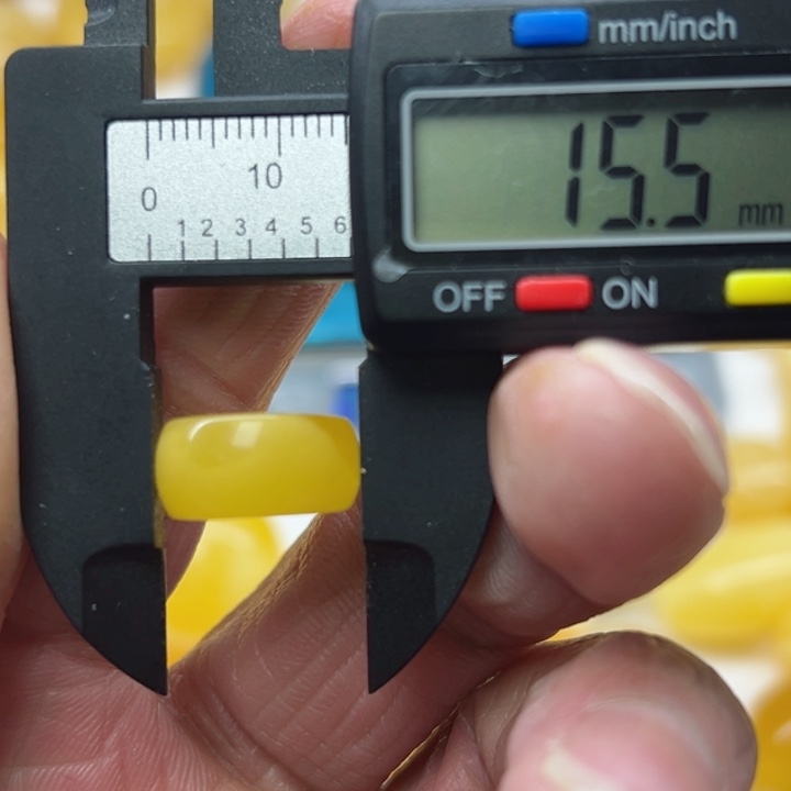 琥珀（矿物珀）裸石未镶嵌