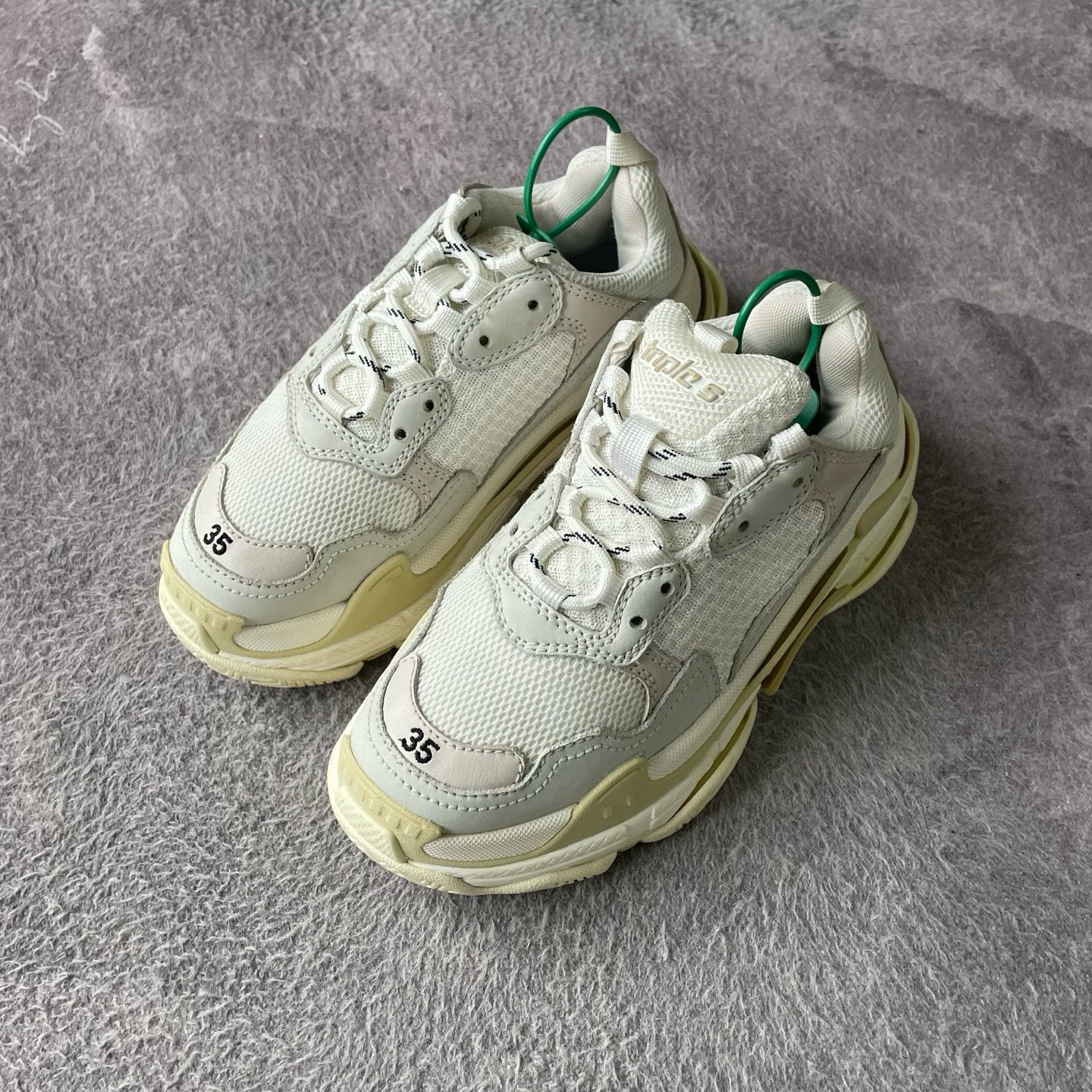 99新 Balenciaga/巴黎世家 triple s白色老爹鞋/35码/无盒