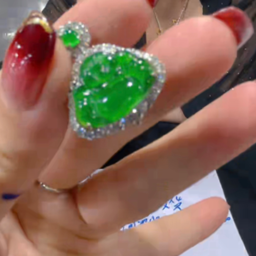 天然A货翡翠（多样性发货拍一件发件）