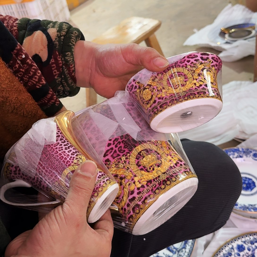 很***子搪瓷骨瓷餐具陶瓷高温