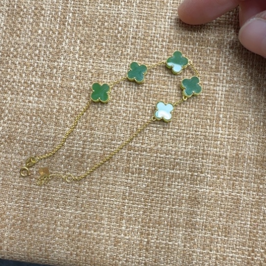 和田玉手链18K金镶嵌四叶草