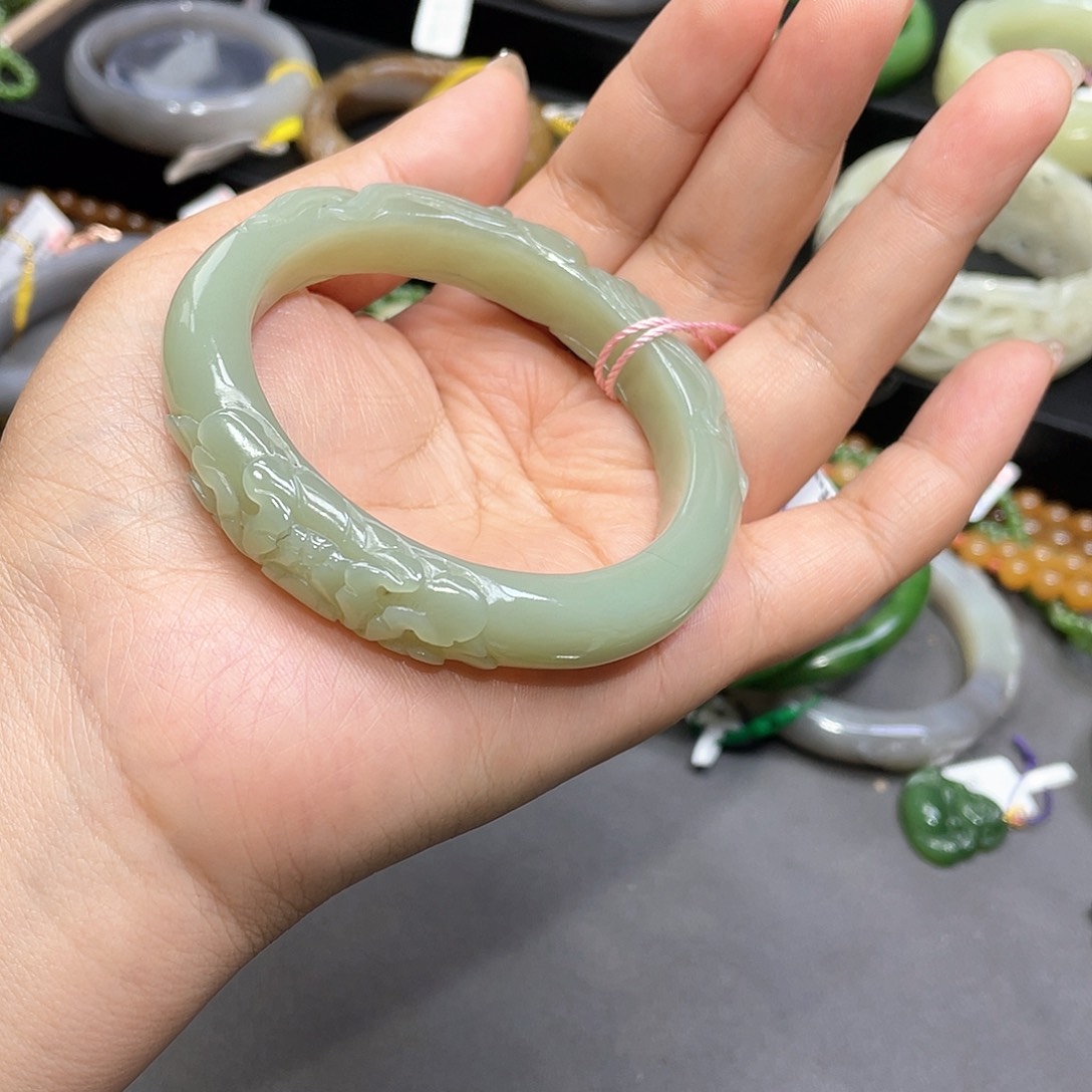 和田玉手镯57圈口77未镶嵌