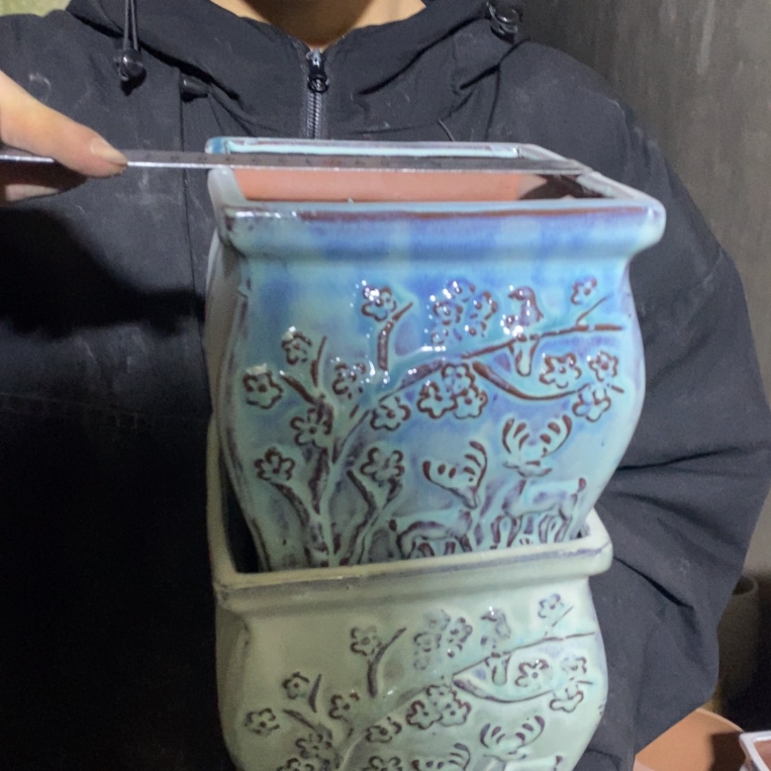 紫砂花盆瑕疵15/16ch j g g g g