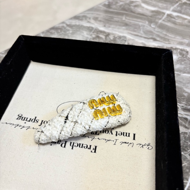 妹妹字母发夹FJ1651（一个）