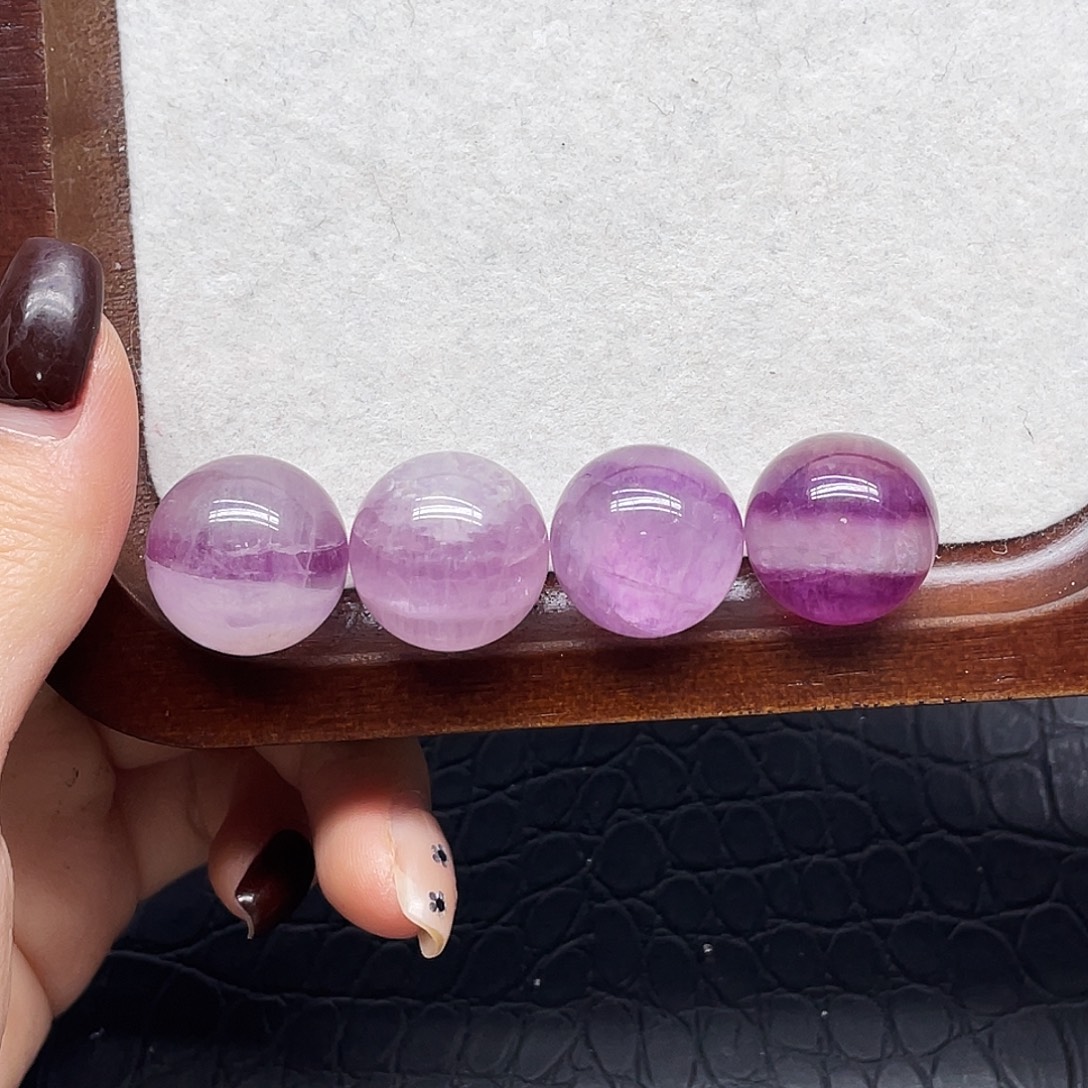 珠宝半成品水晶未镶嵌27莹石小球一组