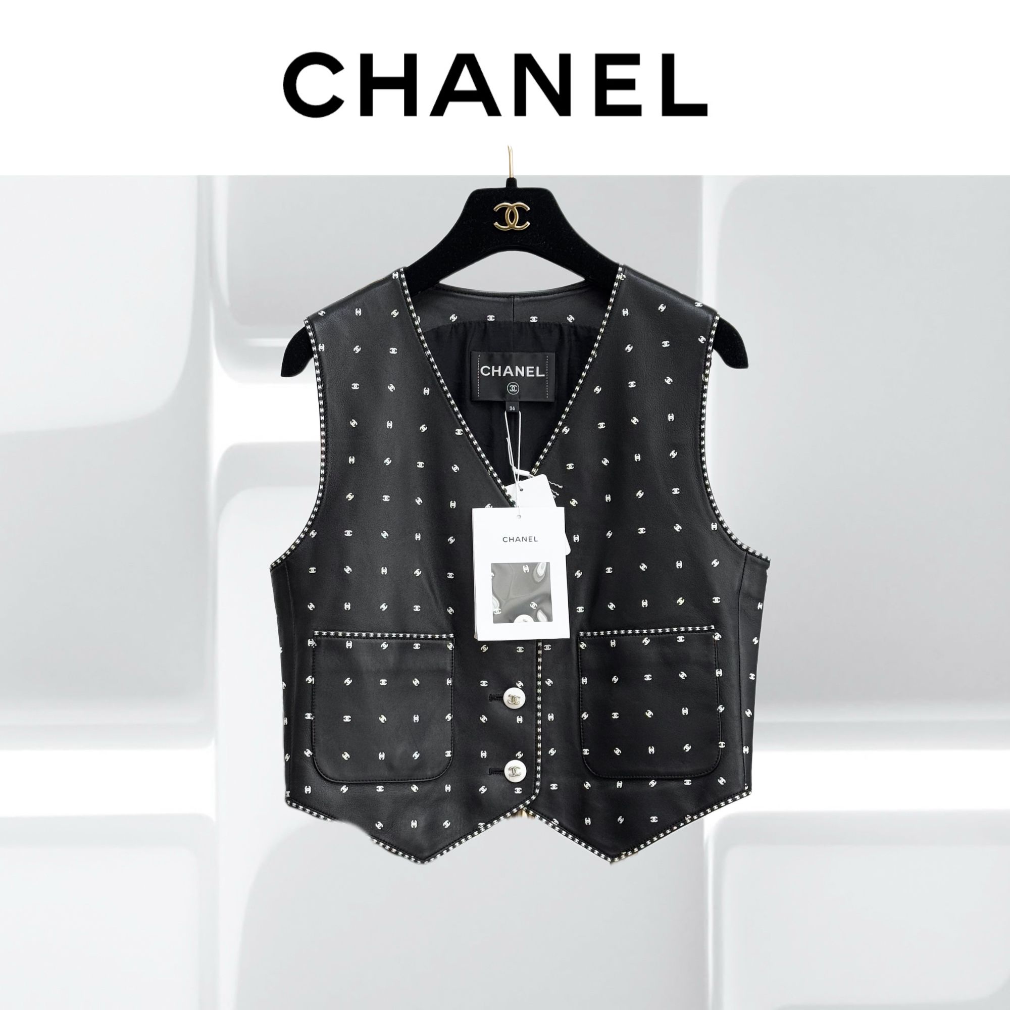 99新 Chanel/香奈儿  36码22C早春爆款黑色满logo小羊皮马甲