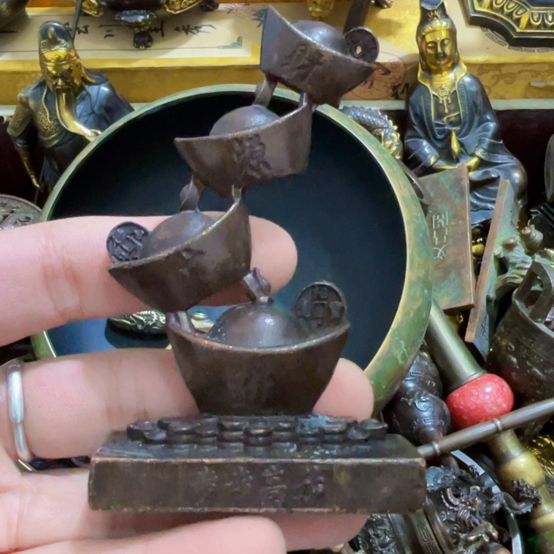 铜器把玩摆件链接