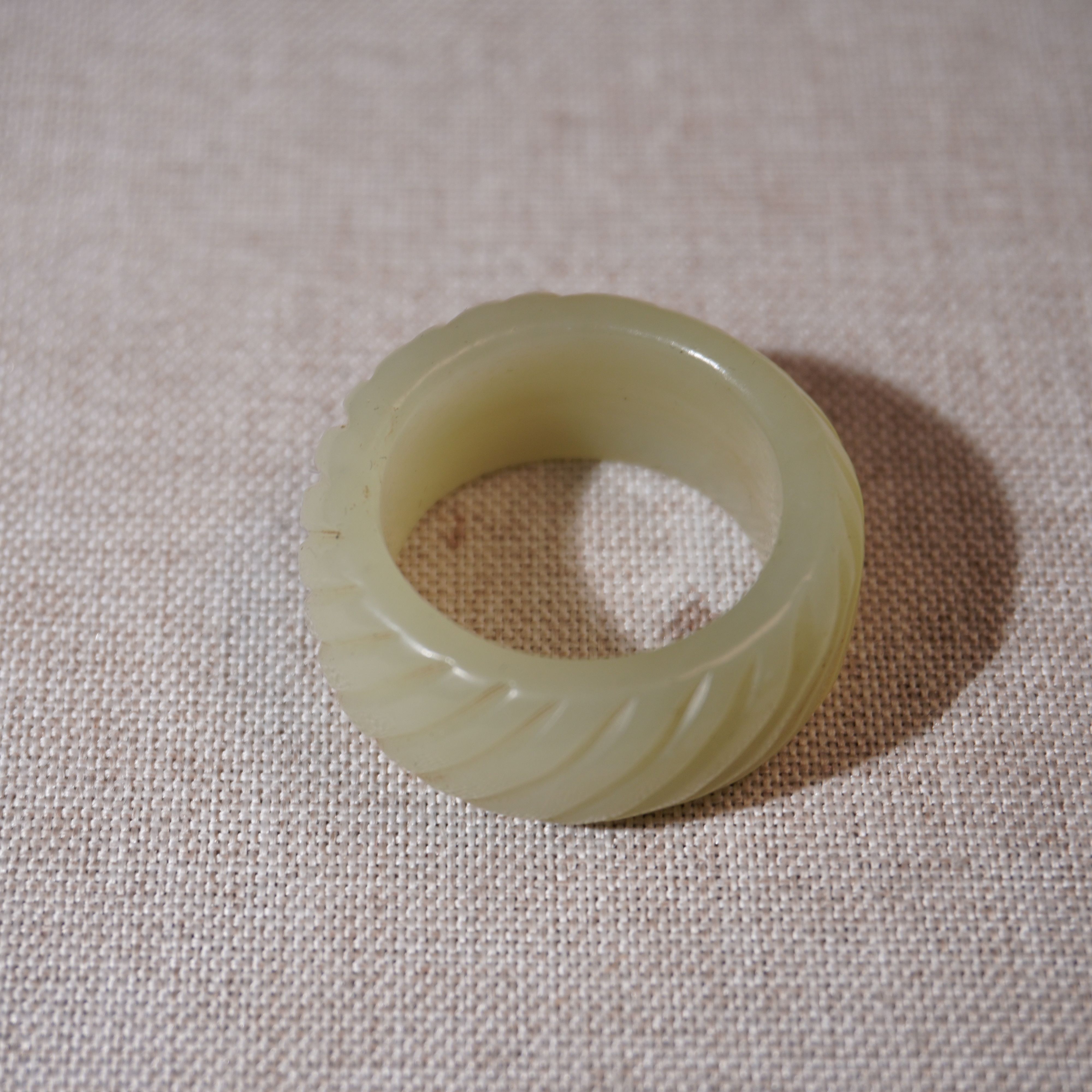 10NK121   创汇   和田玉戒指