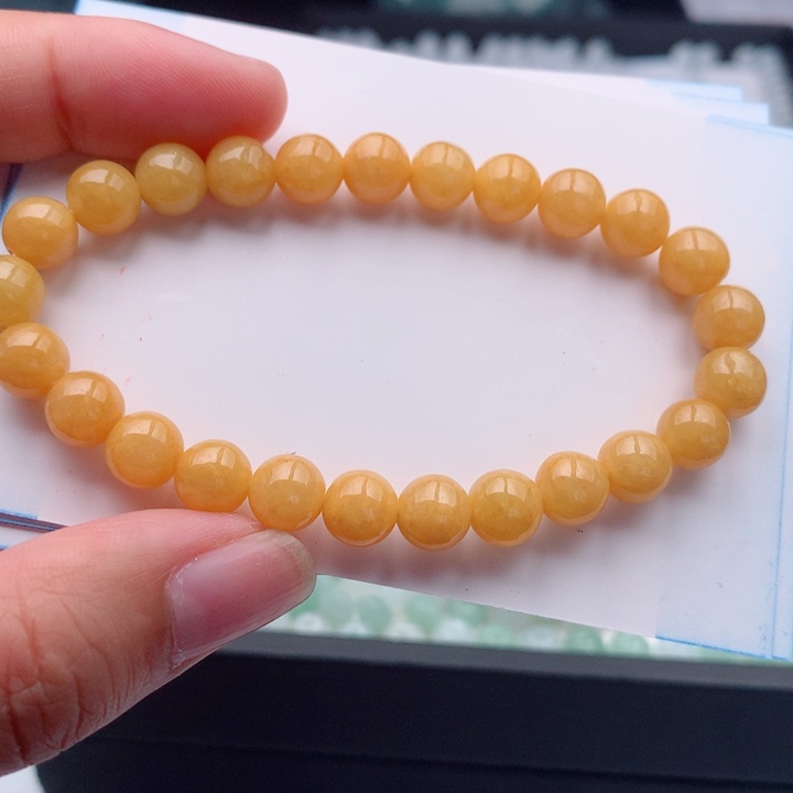 翡翠未镶嵌手链多样性