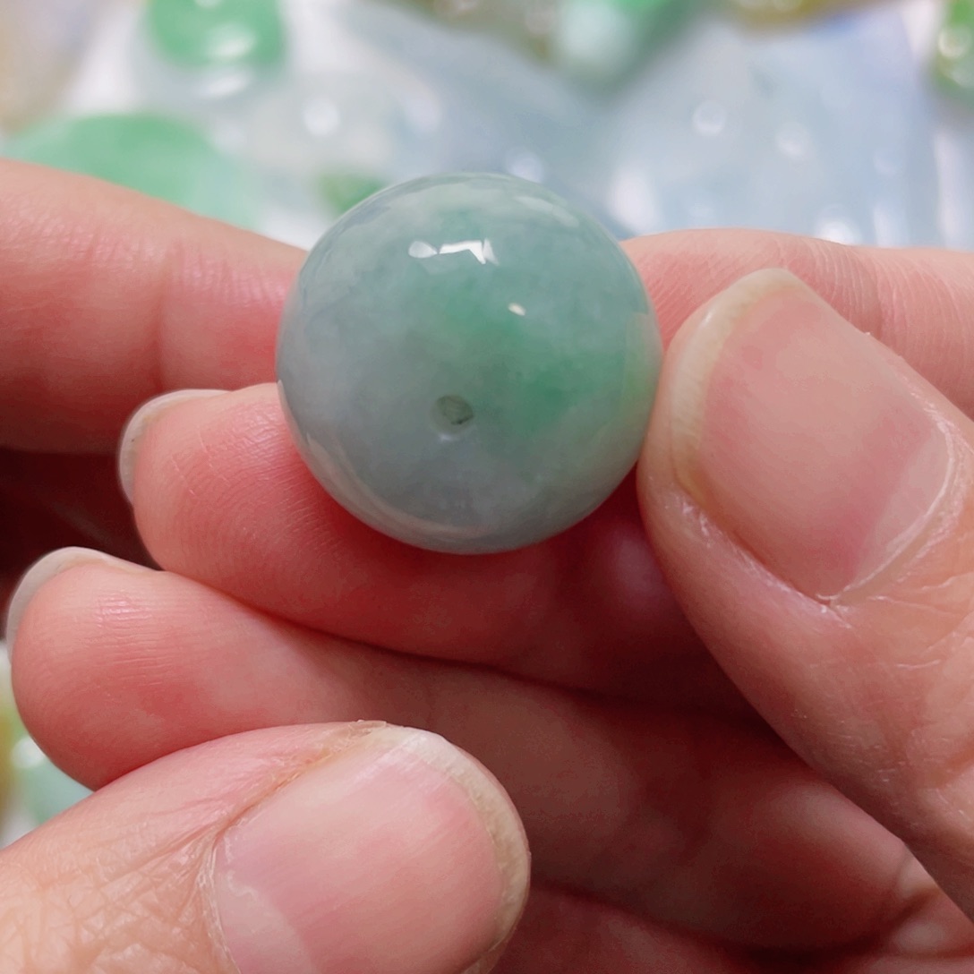 定制翡翠未镶嵌随行