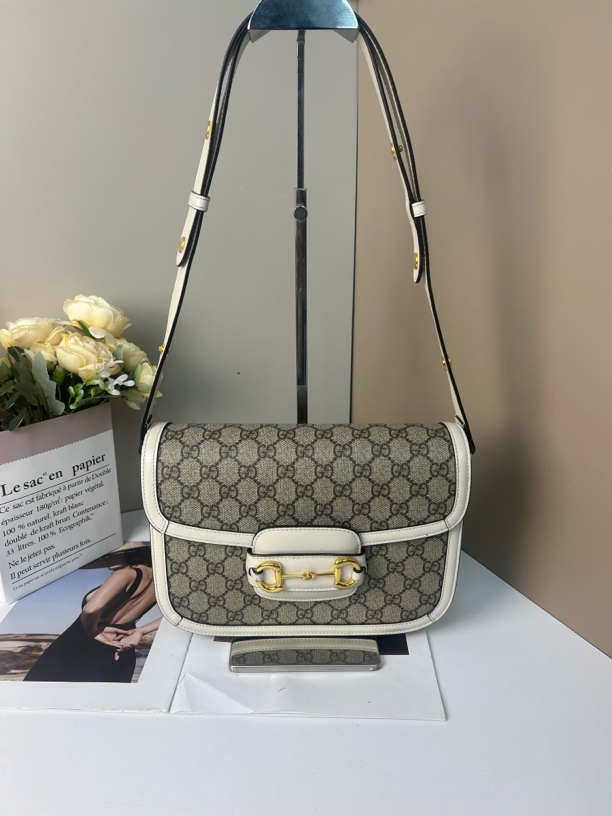 95新 GUCCI/古驰 古驰中号1955白色马鞍包