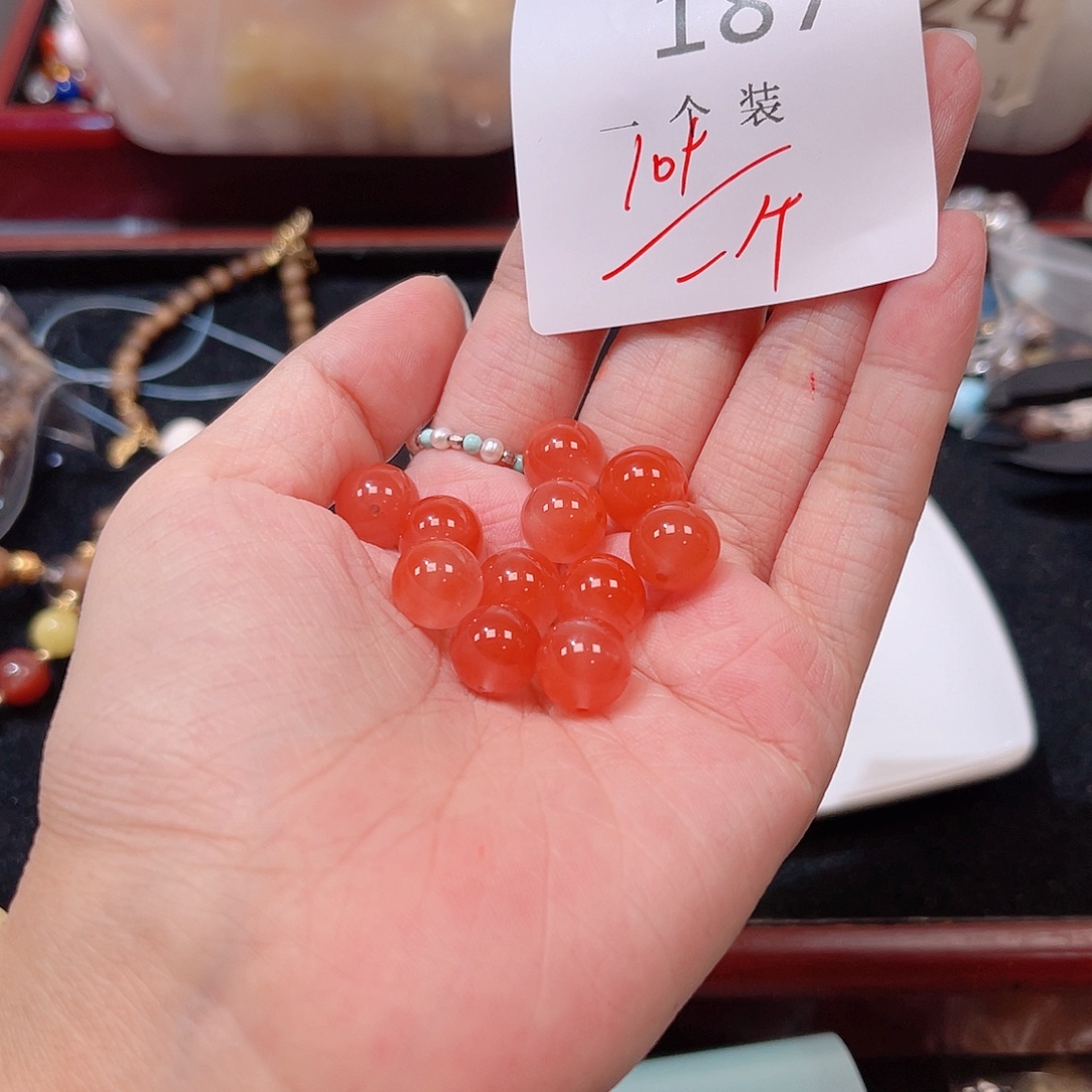 未镶嵌水晶珠宝半成品187 。       