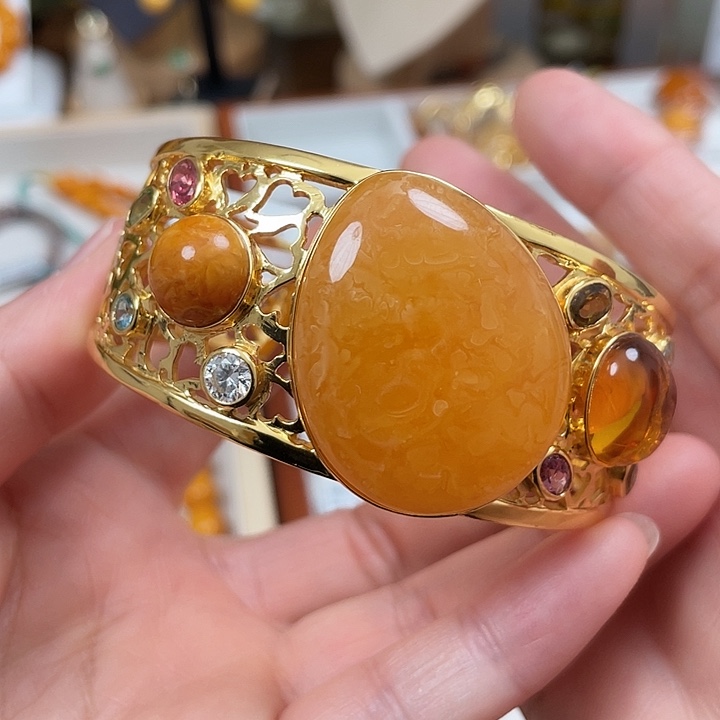 琥珀珠宝奇石银S925镶嵌