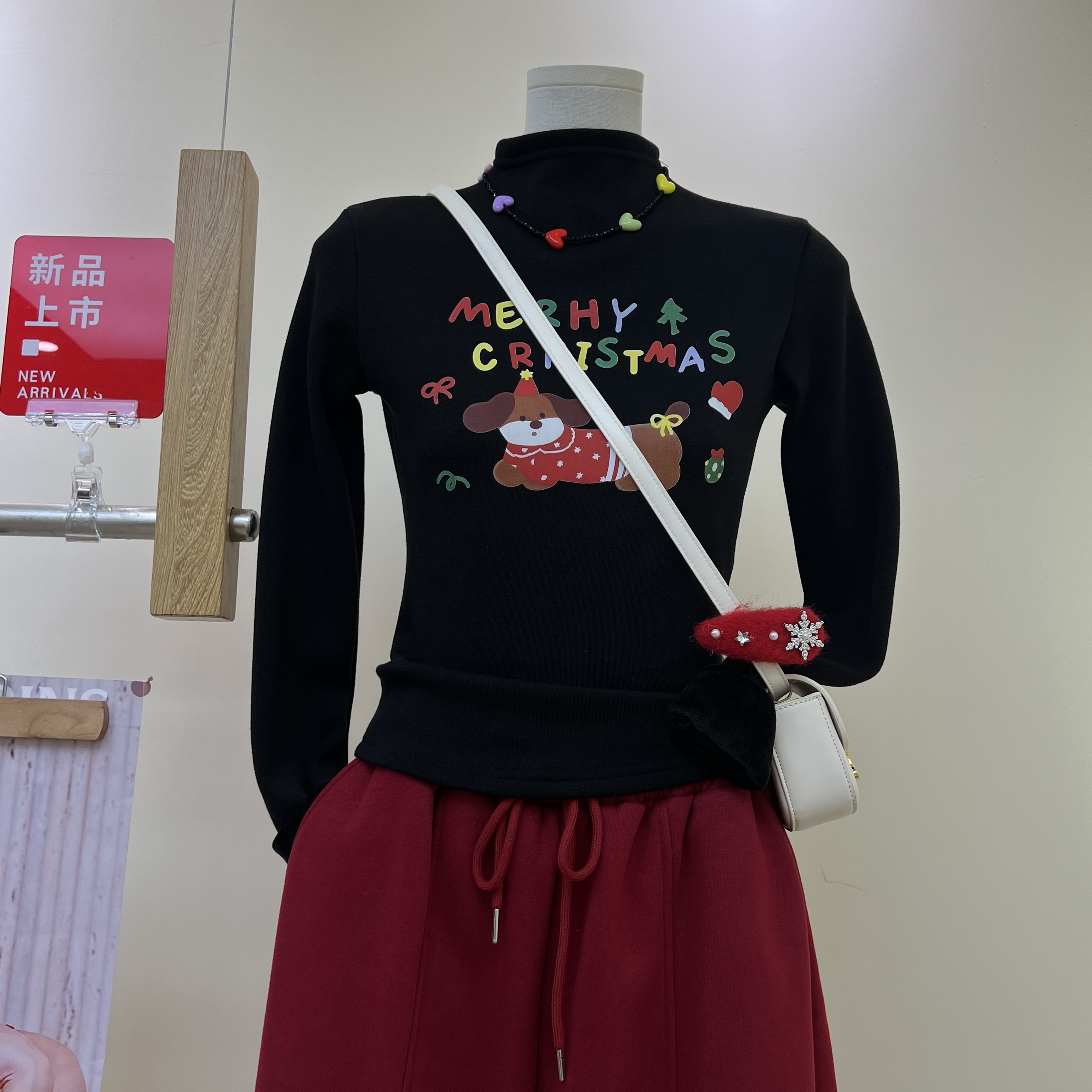 设计感小众印花t恤内搭半高领加绒加厚修身打底衫冬季长袖上衣